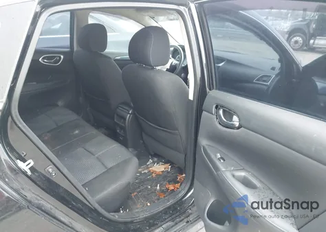 2018 Nissan Sentra Sr z USA, uszkodzony, nr VIN 3N1AB7AP0JY267961